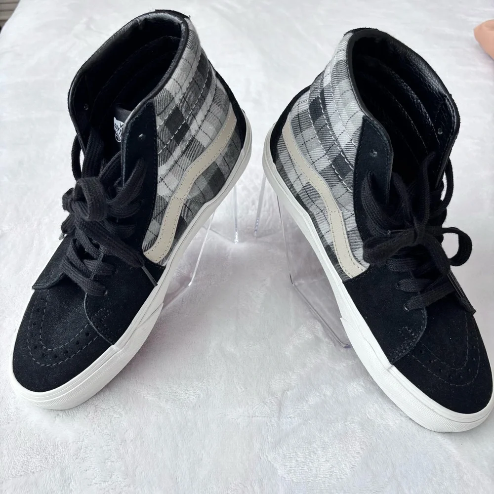 VANS SK8-Hi Grunge Black & Gray Plaid Suede High Top Sneakers--NEW--5.5M